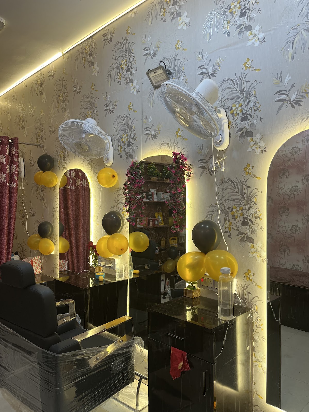 Flora Makeover and Academy