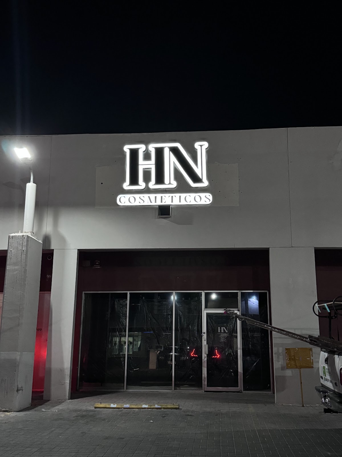 Hn Cosmeticos y Perfumeria