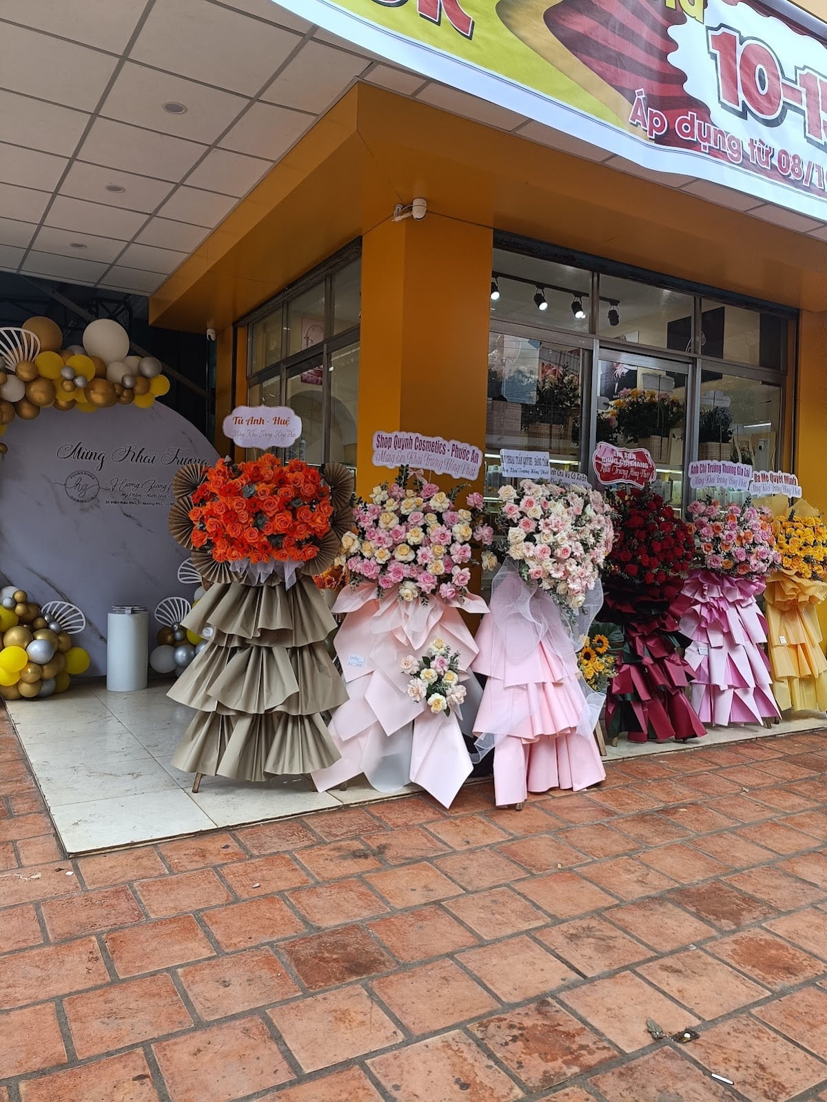 Huong Giang My Pham - Nuoc Hoa Chinh Hang