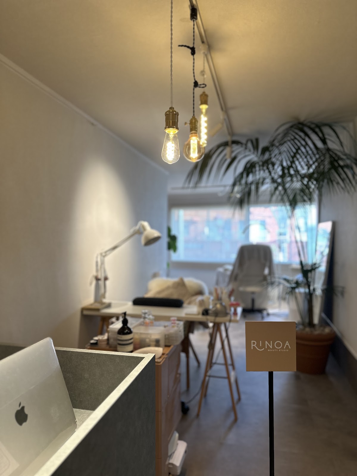 RINOA BEAUTY STUDIO