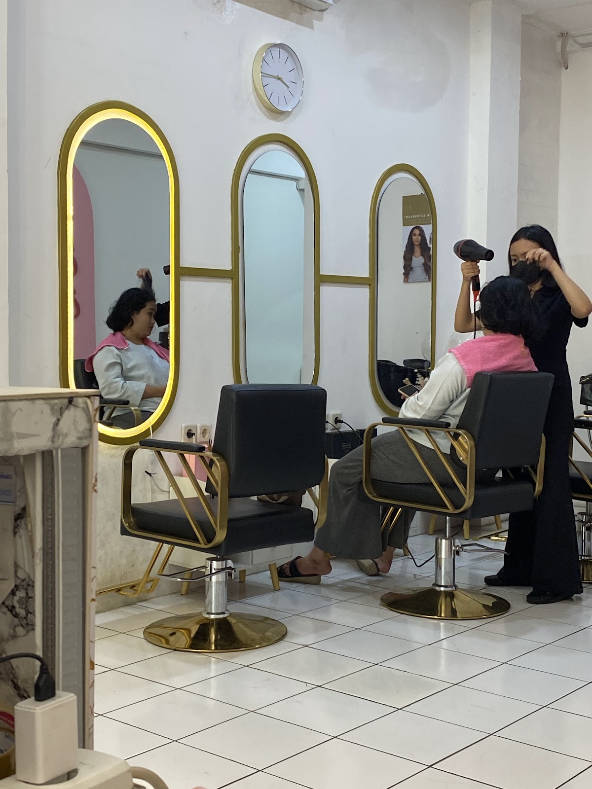 LNY Beauty Centre Leuwiliang