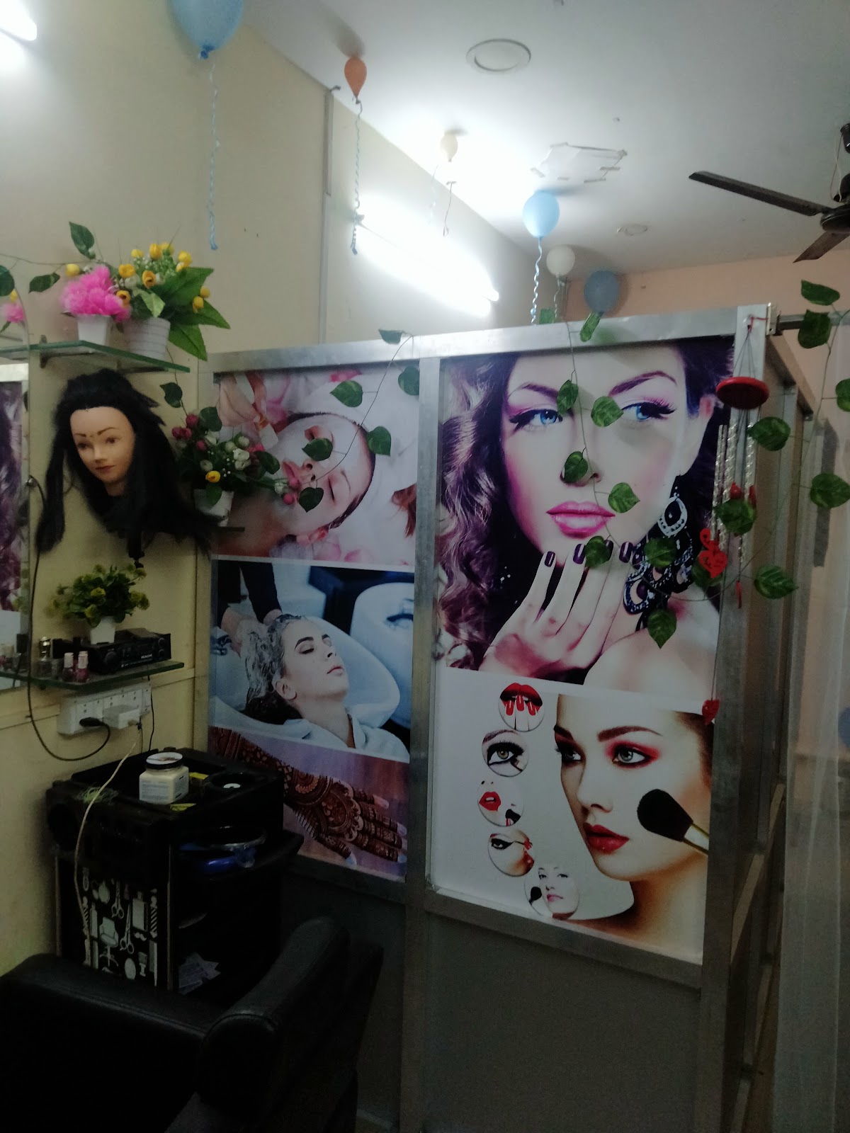 Shinys Beauty Spa & Saloon