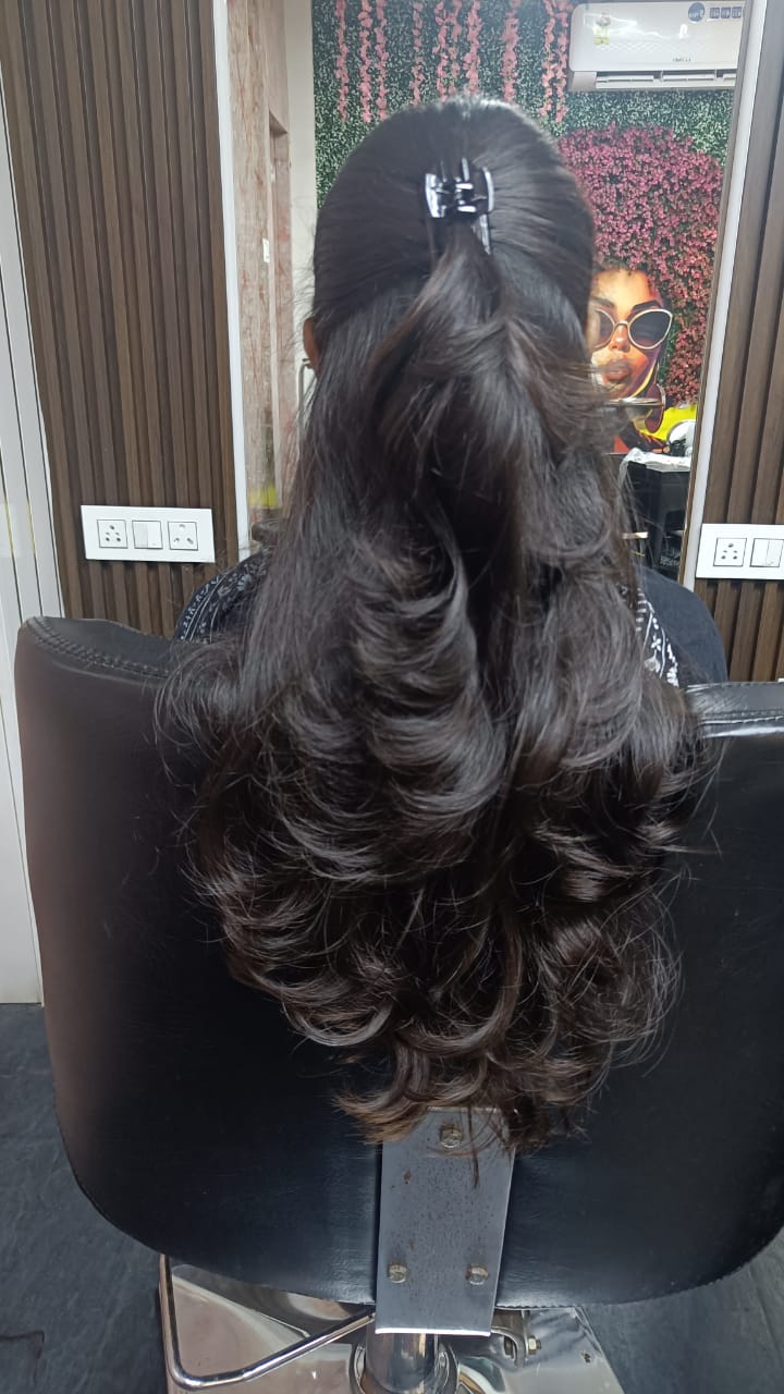 LETO Unisex Salon