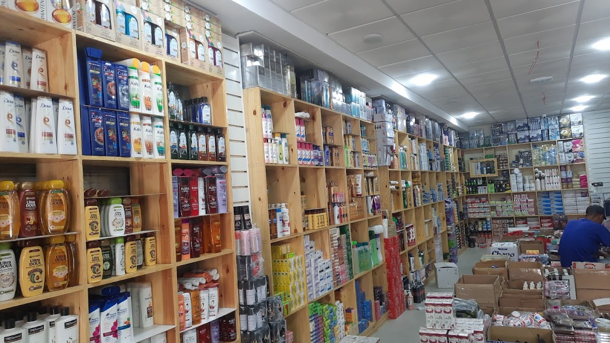 Lomari Excellent Wholesale