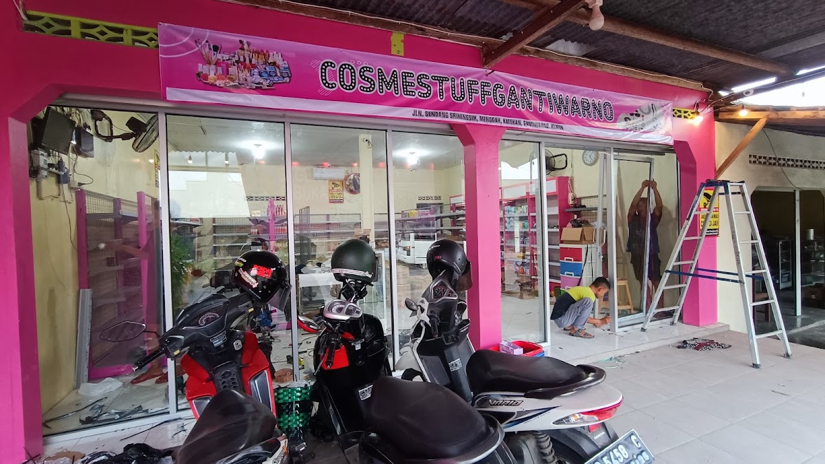 Cosmestuff Gantiwarno