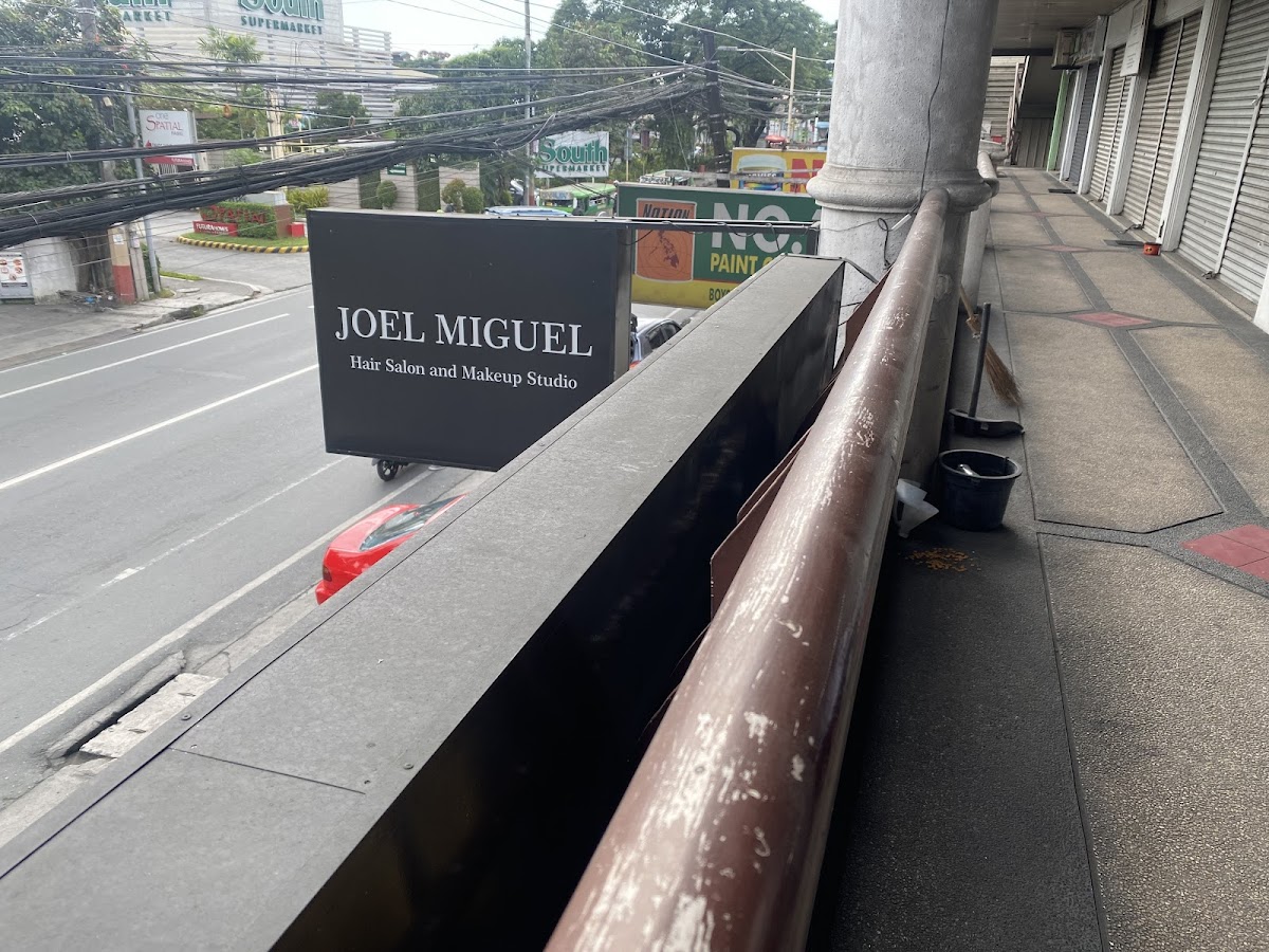 Joel Miguel Salon