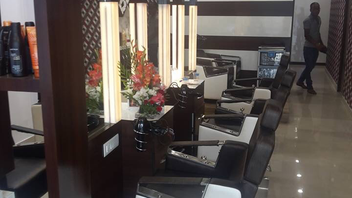 Neelams Young Master, Hair & Beauty Studio, Unisex Salon
