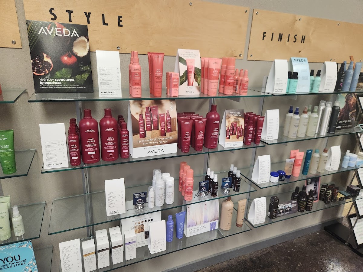 Aesthetica Salon & Spa