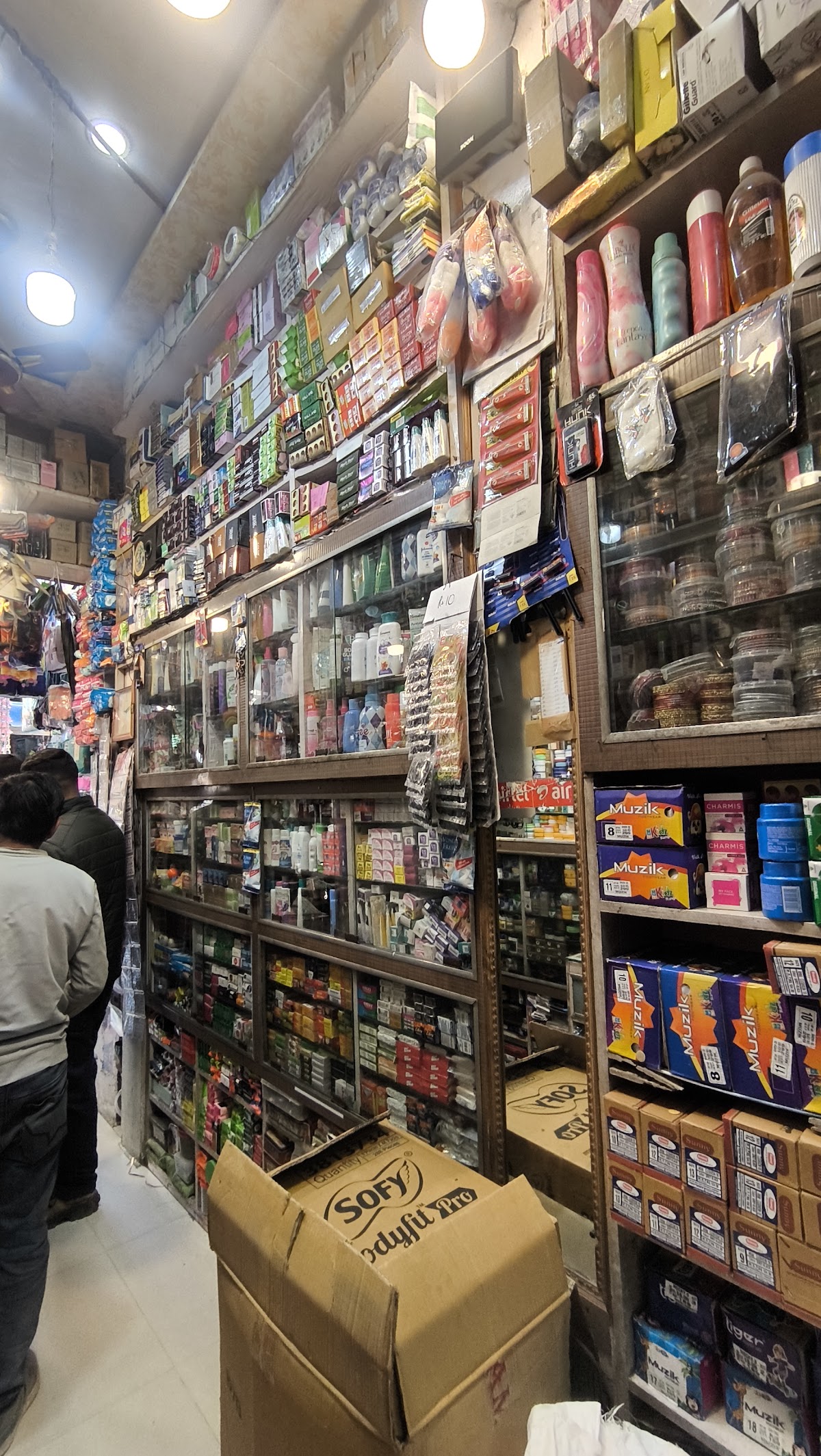 Cosmetic shop sadar bazar