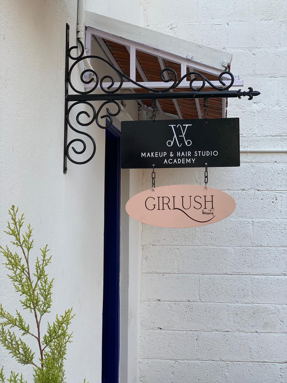 AV Makeup & Hair Studio