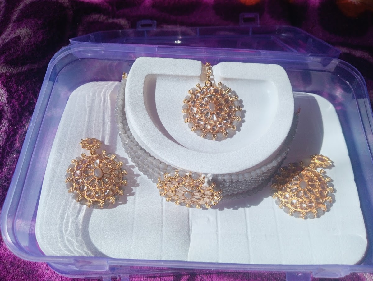 Yukti Beauty Parlour and Cosmetics