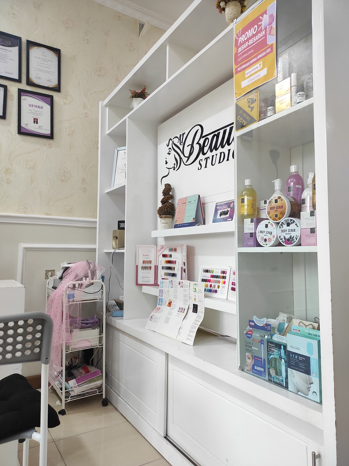 AT Beauty Studio Serang