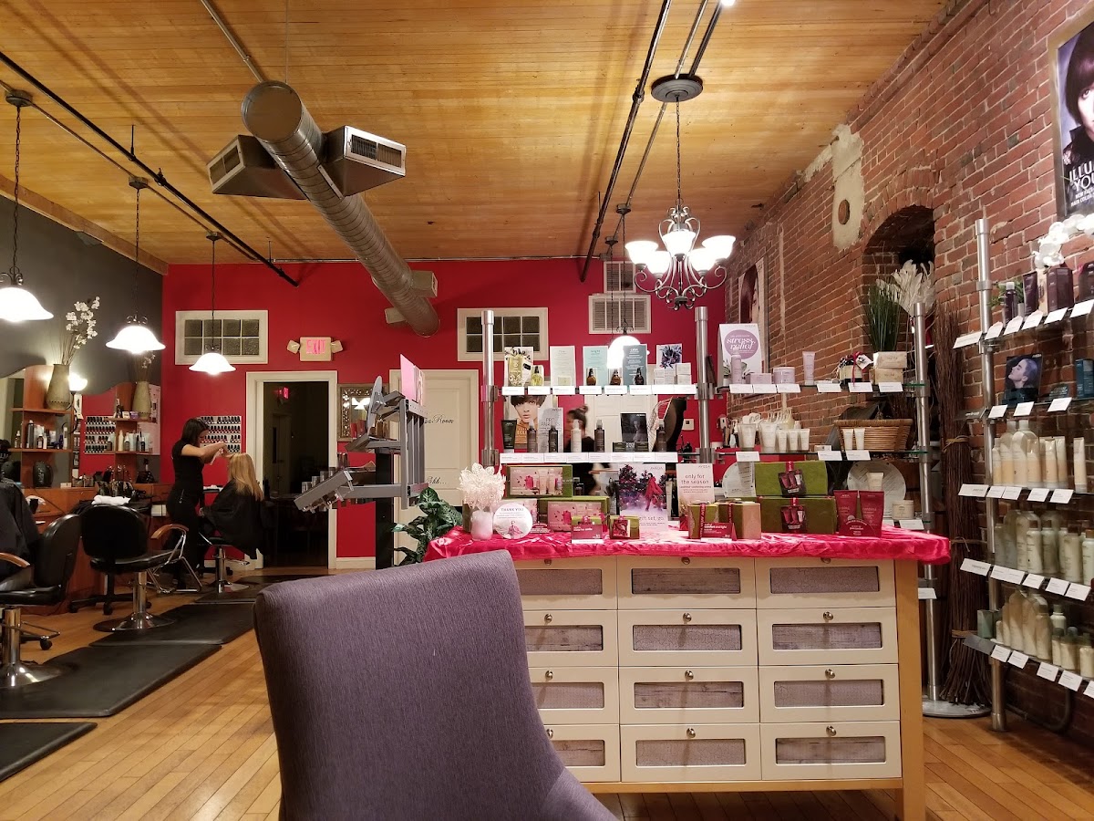 Allura Salon & Spa