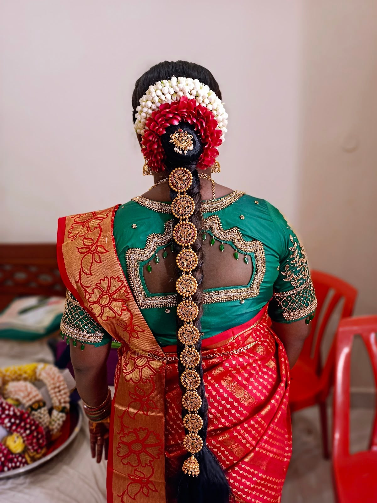 Gayathri Sri Herbal Beauty Parlour