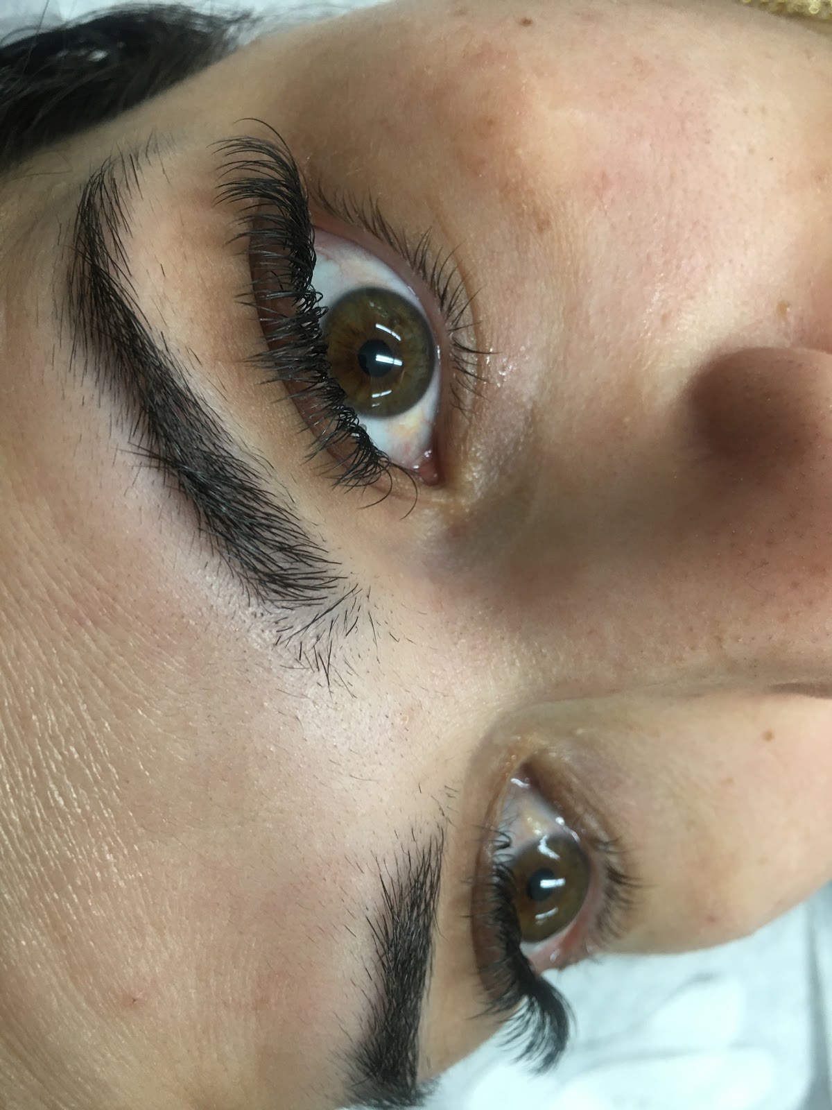 Mercedes Muniz Beauty Specialist