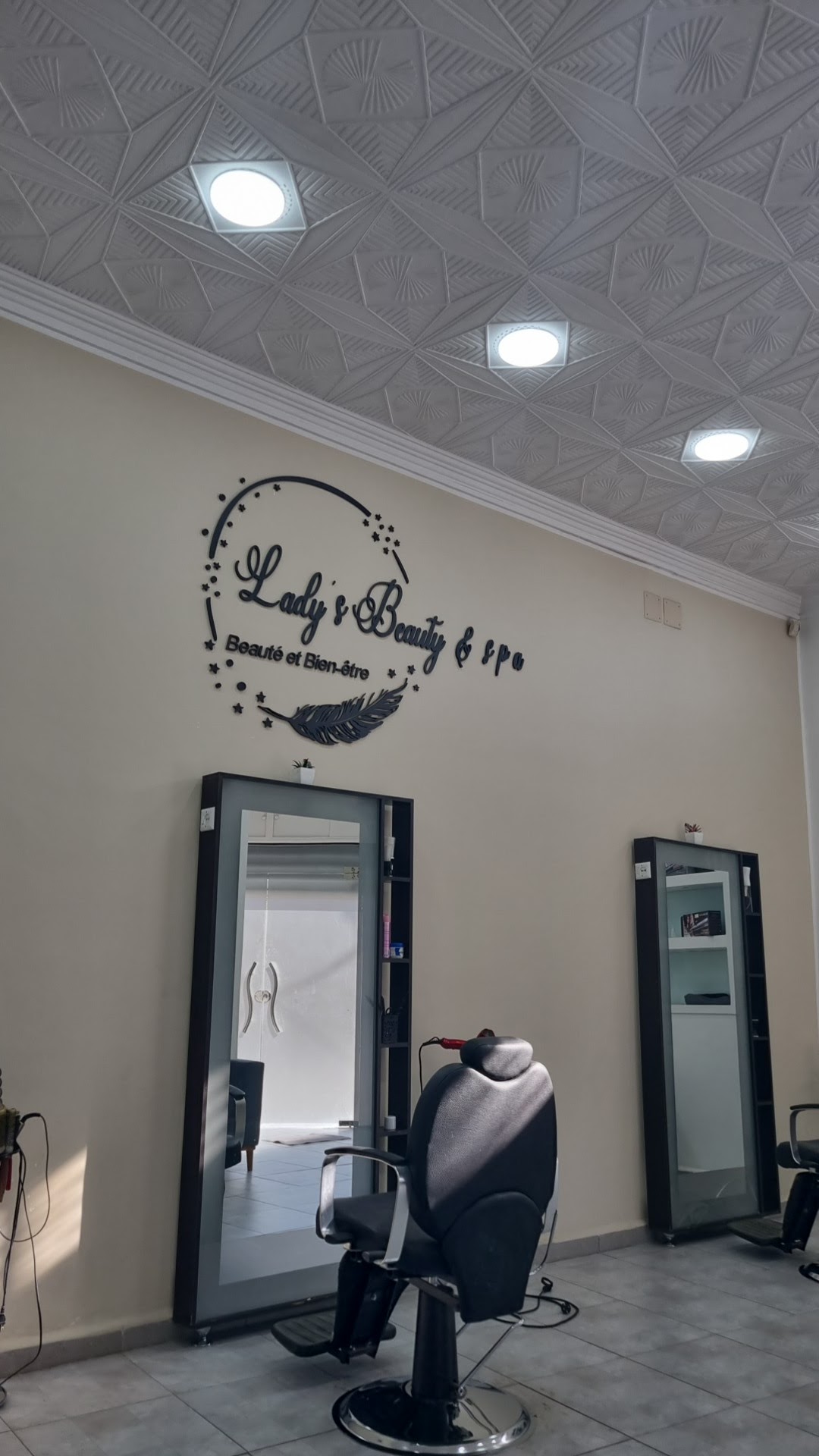 Lady’s Beauty & SPA