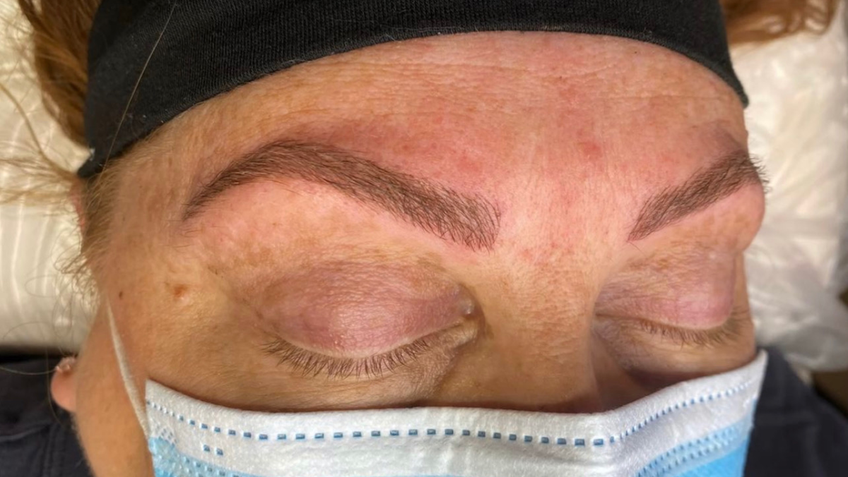 Eyebrow Threading Specialist