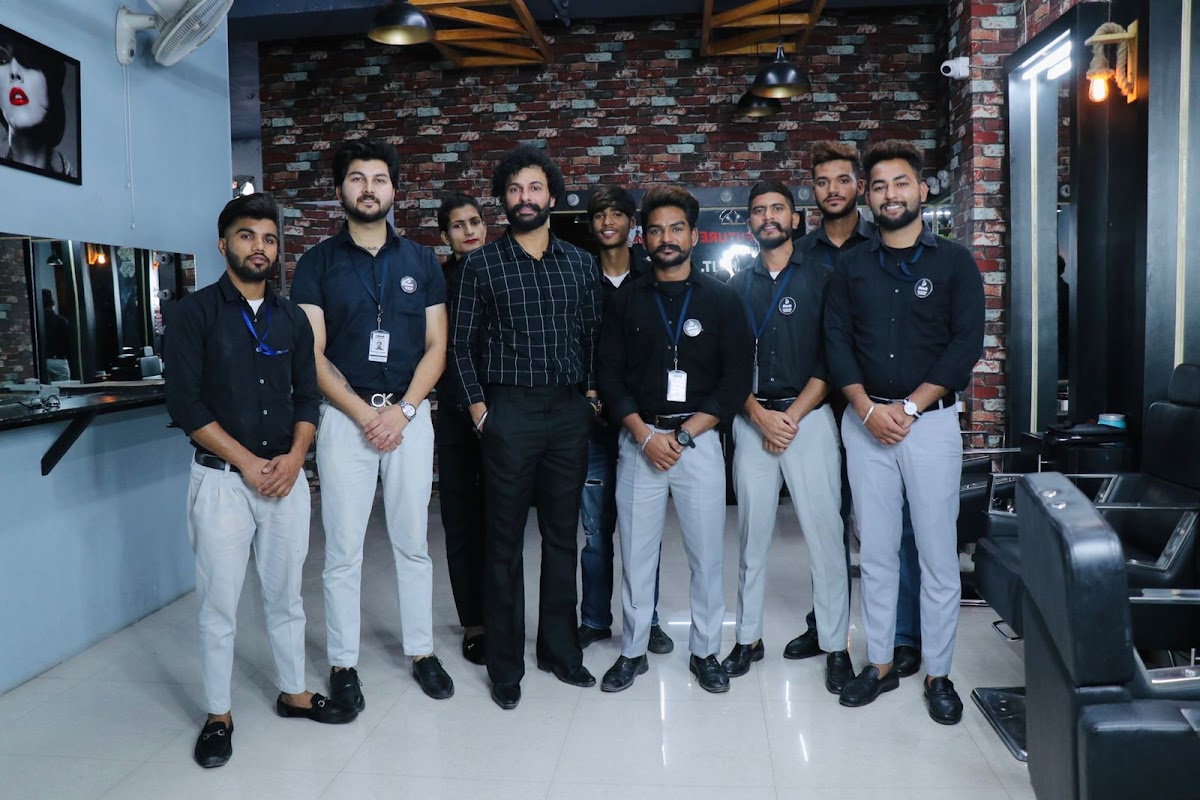 Amrit Salon and Academy