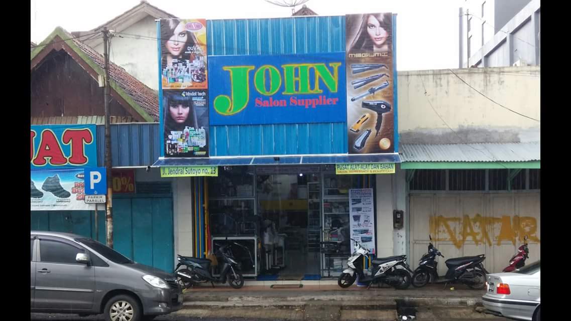 John Salon Supplier