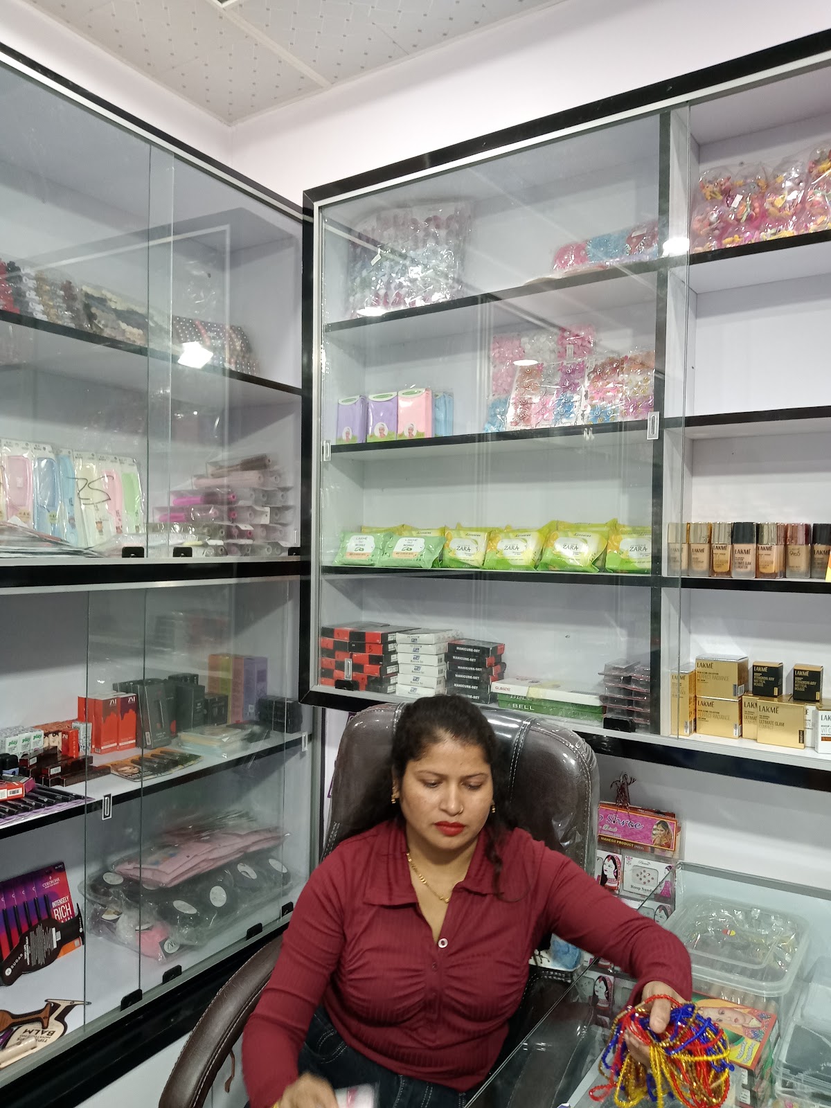 Bhabhi Cosmetic Point