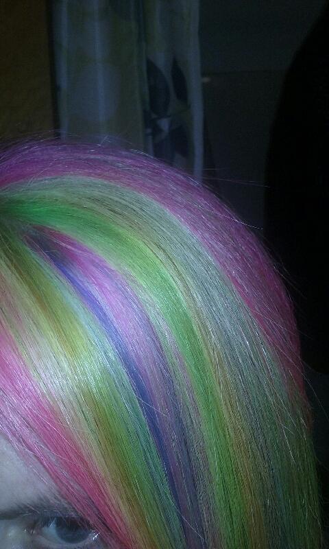 Kelley's Cut & Color