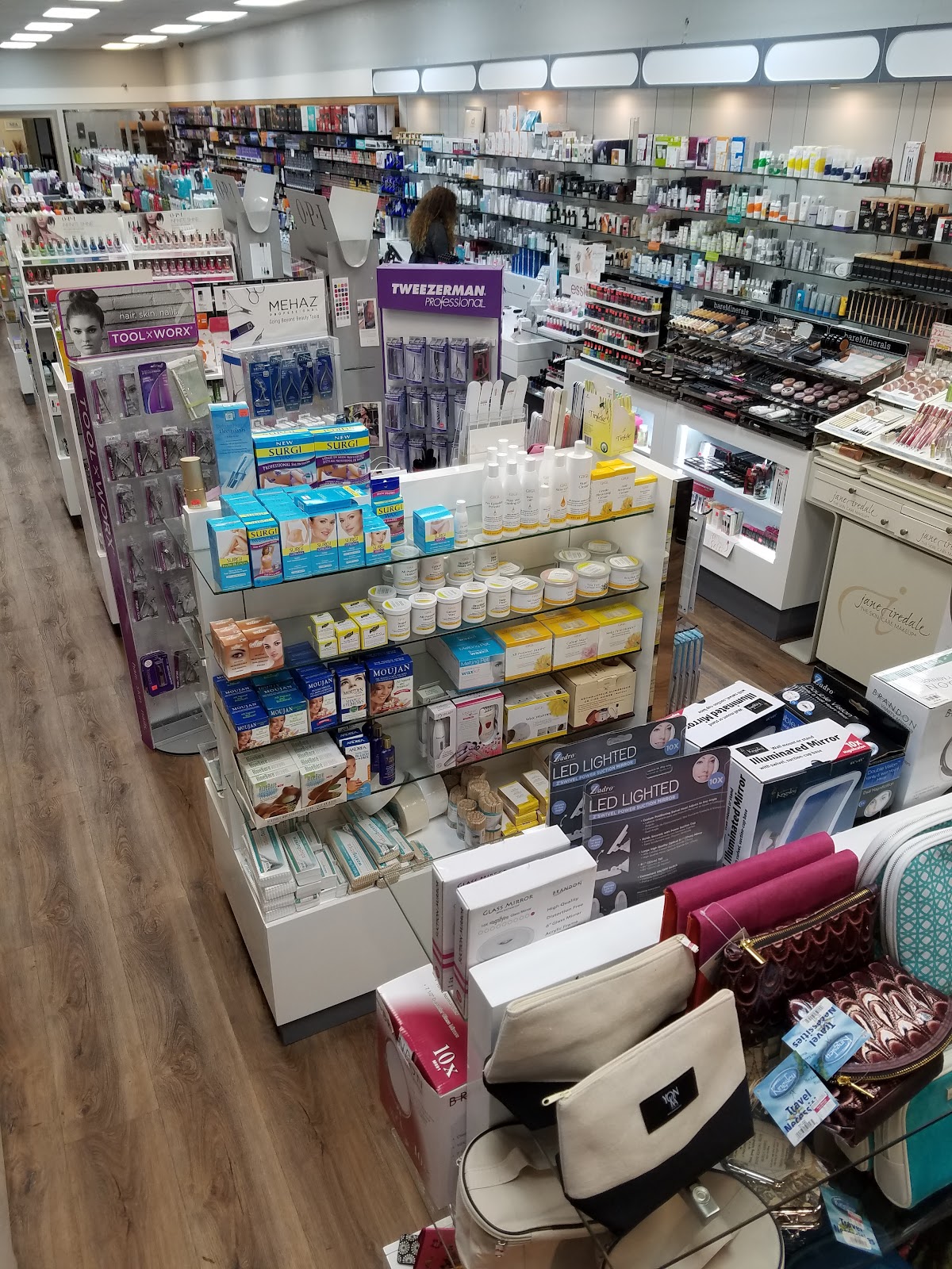 Ace Beauty Center