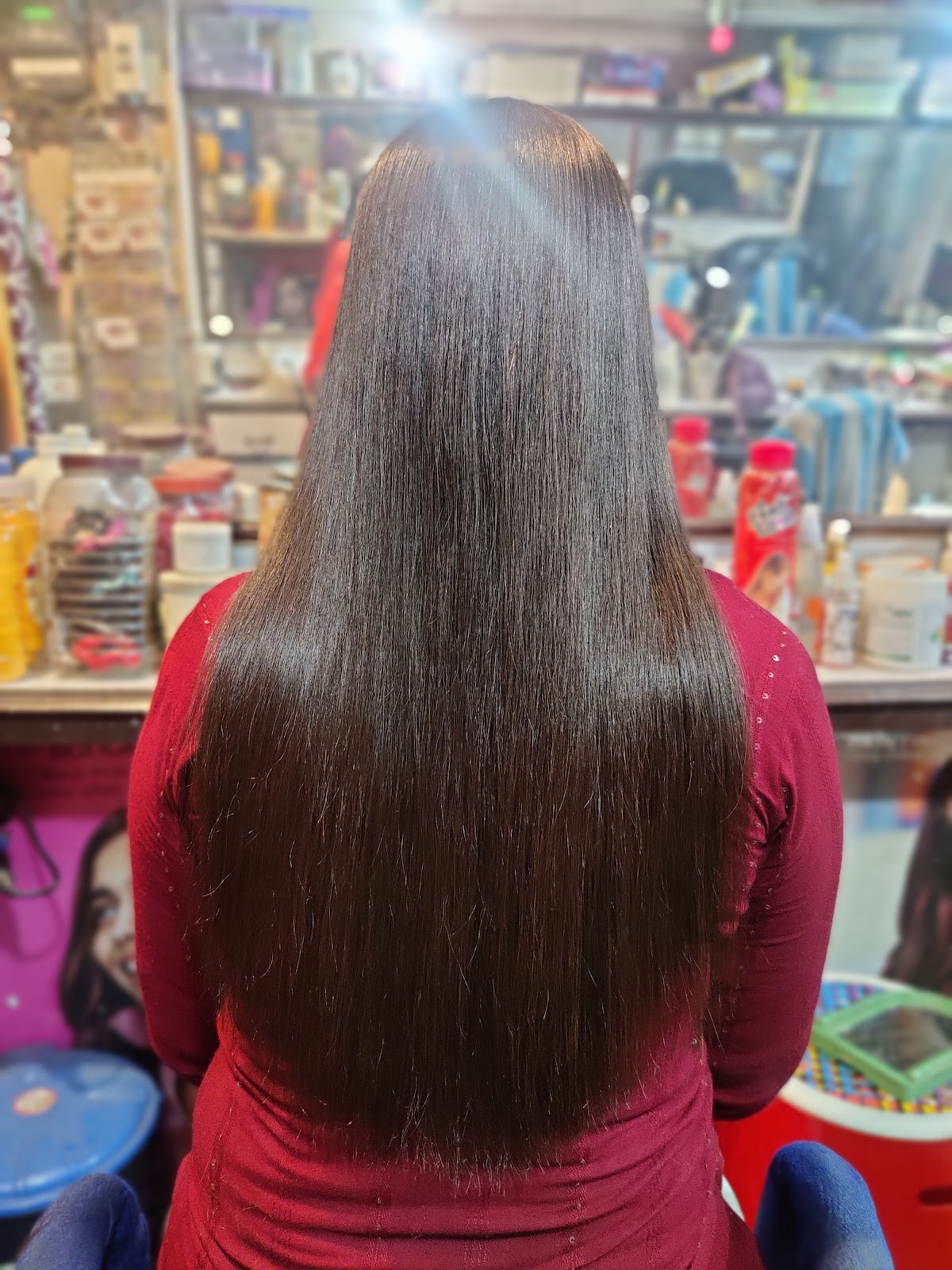 Monika's makeover & parlour