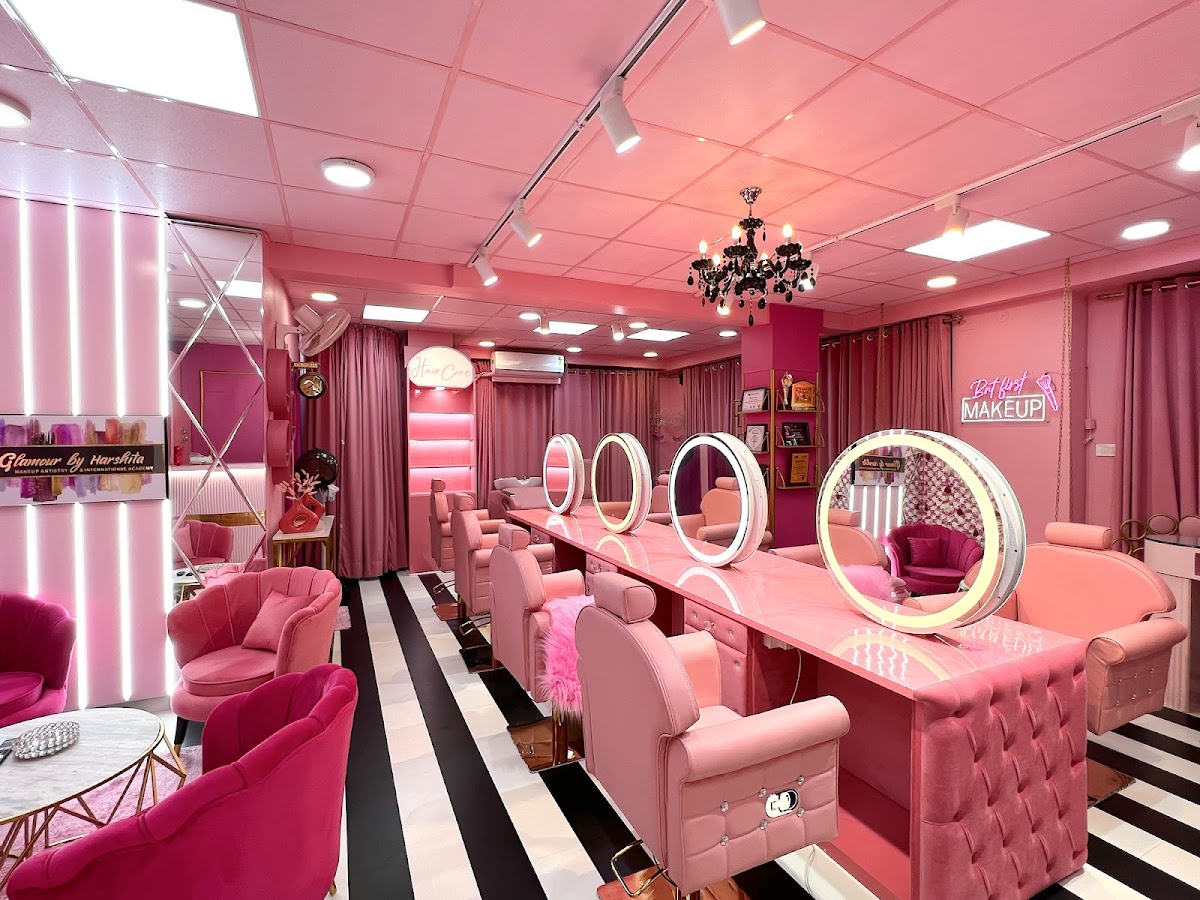 Glamour by harshita makeup studio-organic salon &international academy