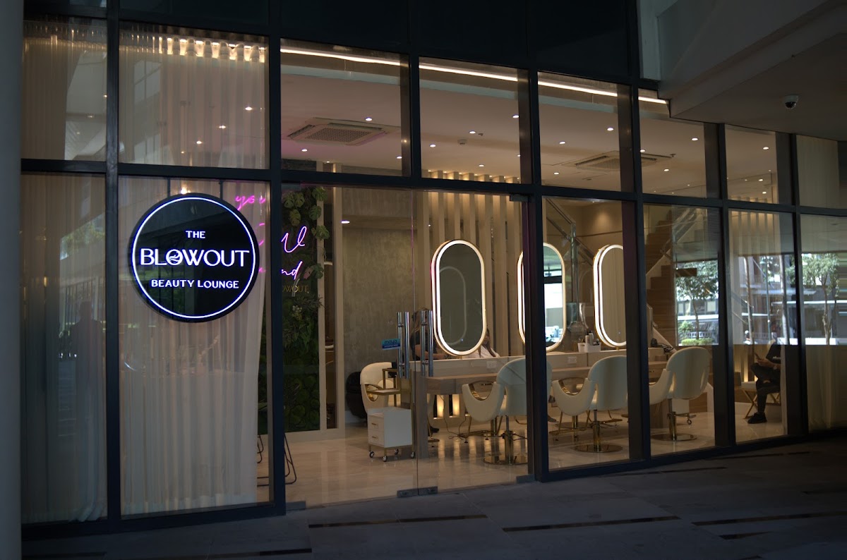 The Blowout Beauty Lounge