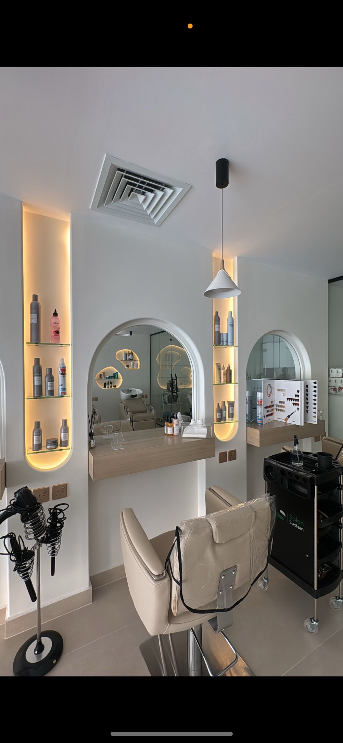 Me Salon