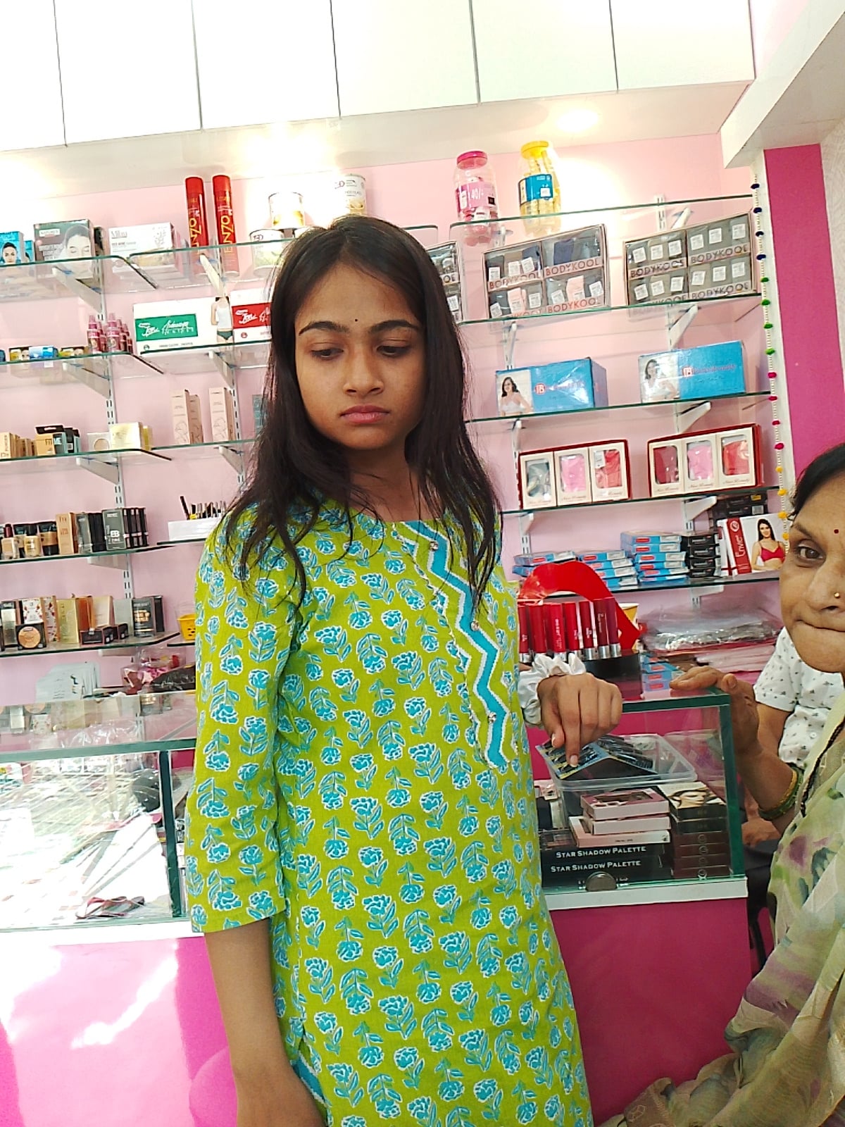 Nayana's Beauty & Styles
