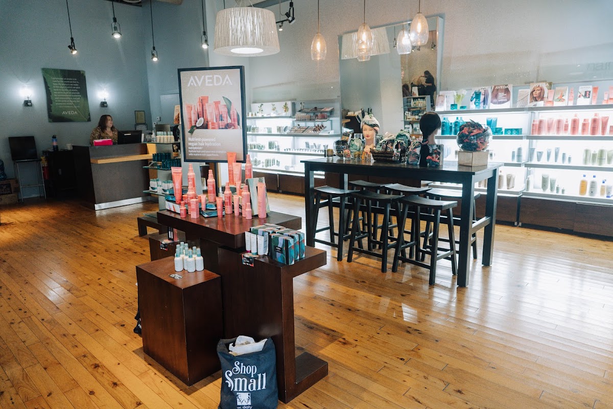 W. Daly Salon Spa by Bob Steele Salon