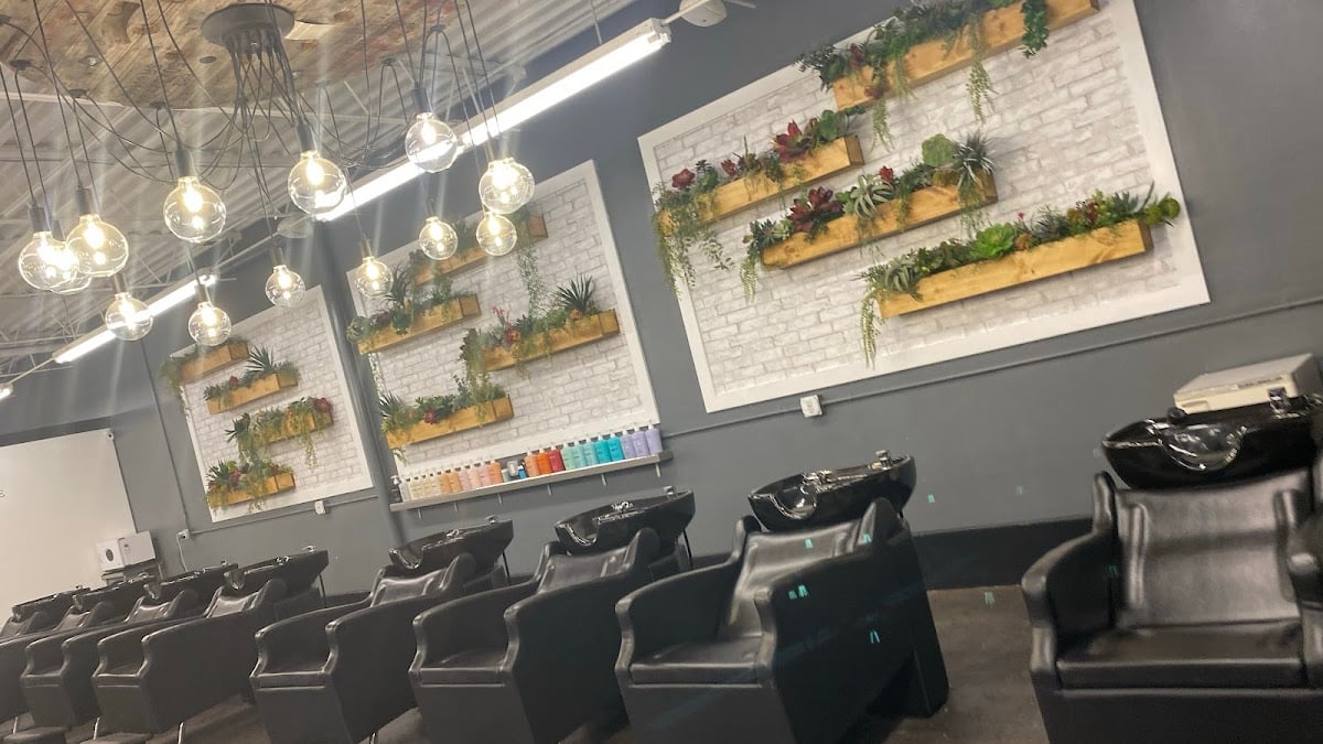 Hair Benders Salon