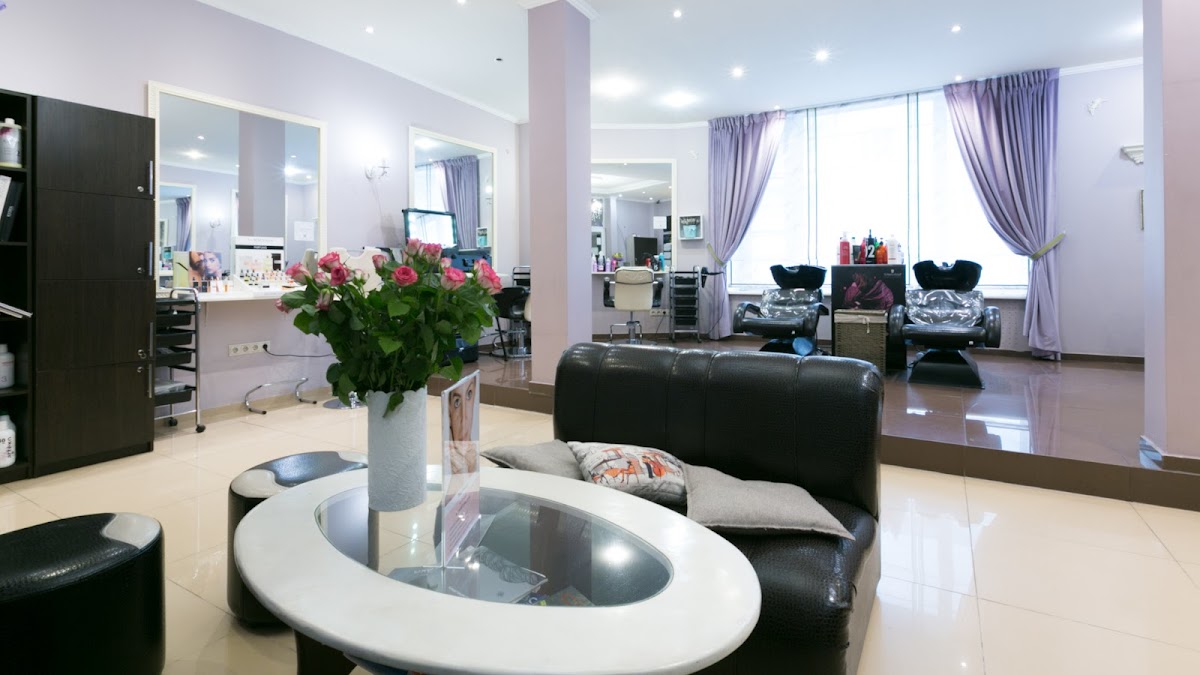 BEAU MONDE