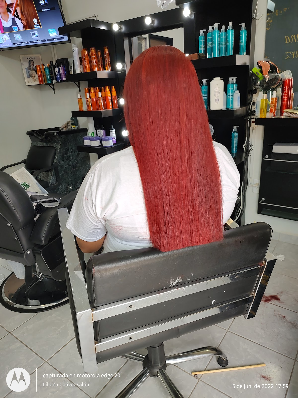Liliana Chavez Salon