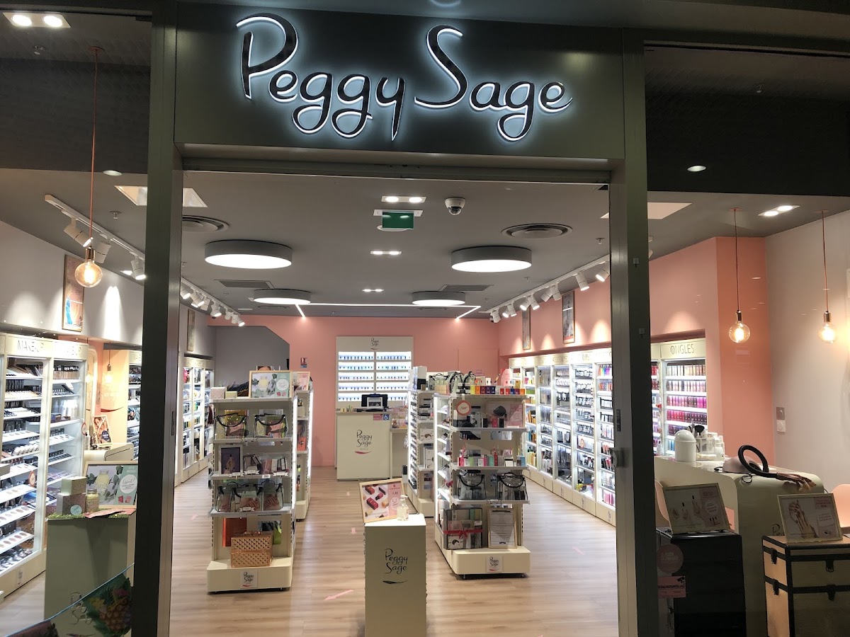 Peggy Sage Merignac