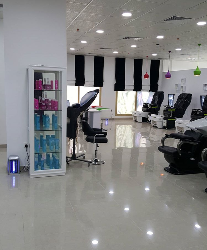 Rovan Center for Elegance and Beauty