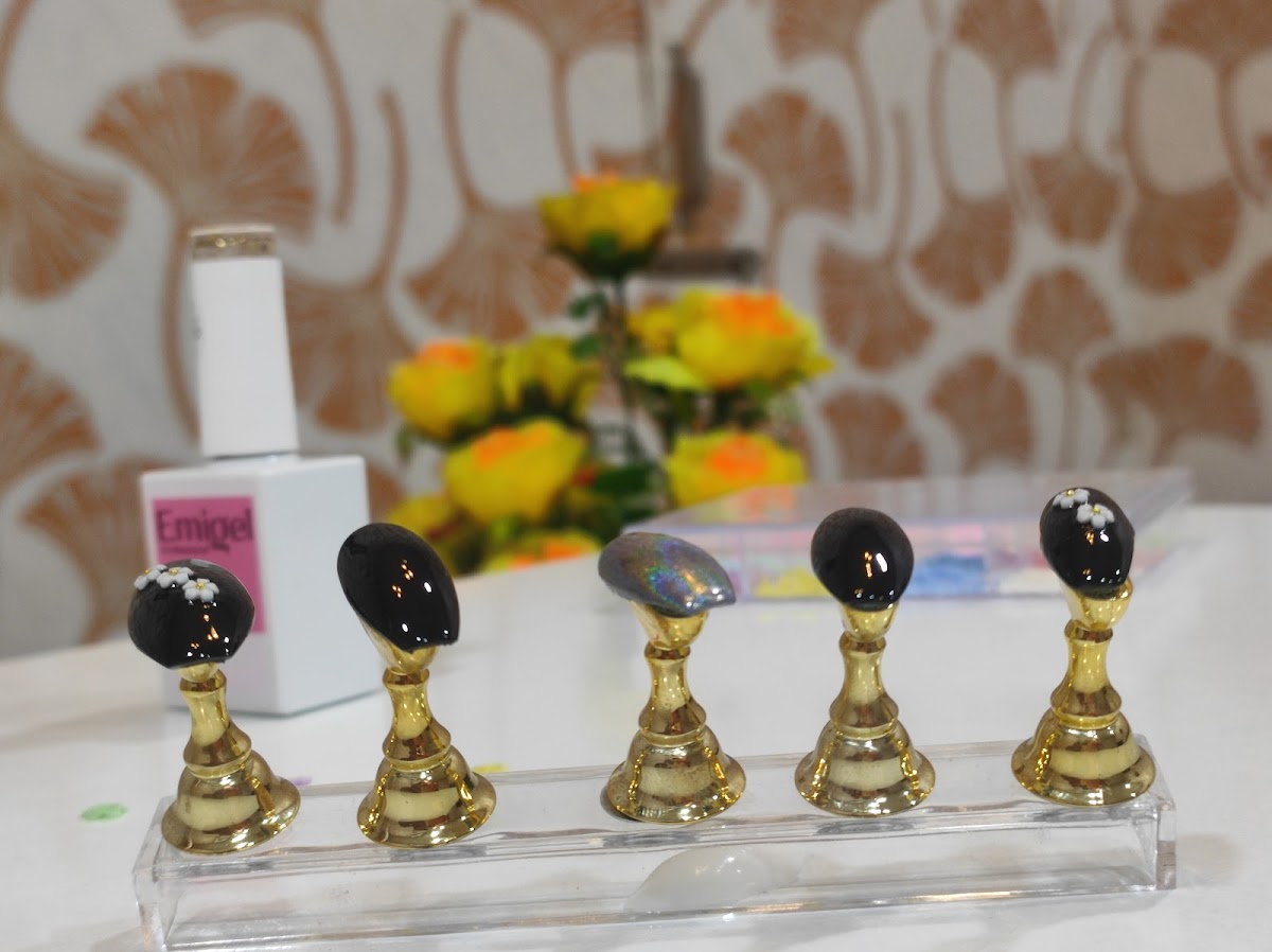 New York Beauty Salon