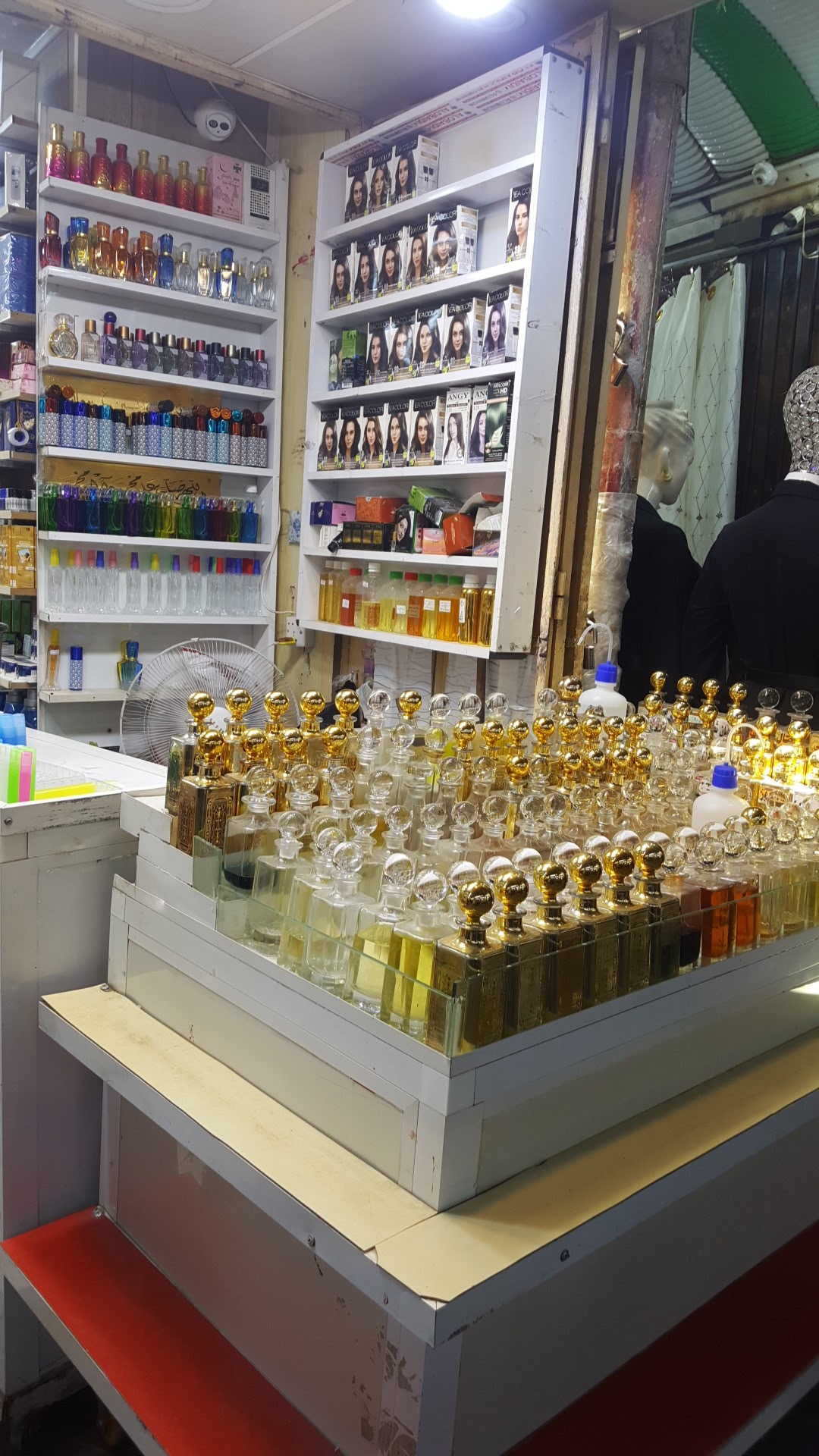 Hassan and Hussein for Perfumes and Cosmetics