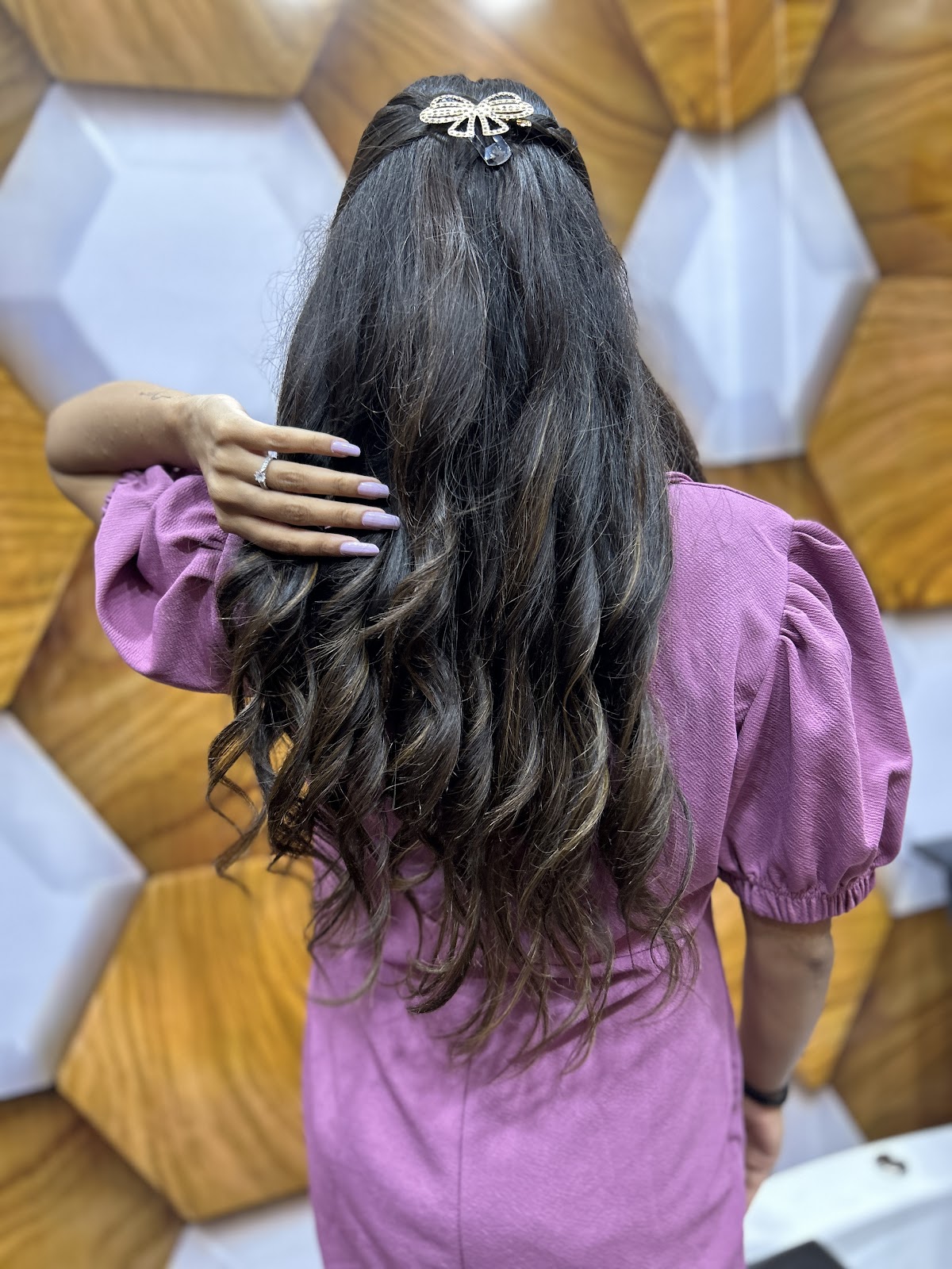 Anay Unisex Salon