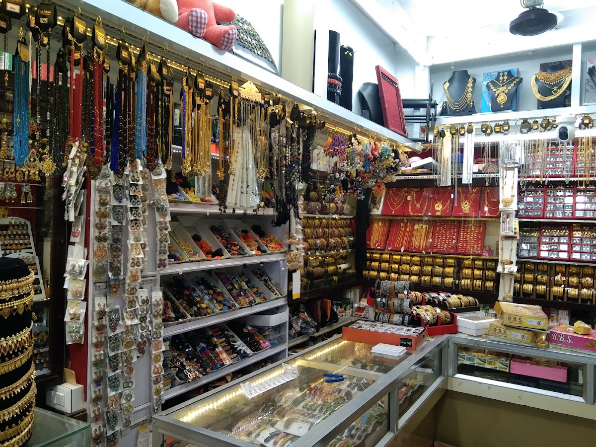 Divya Stores
