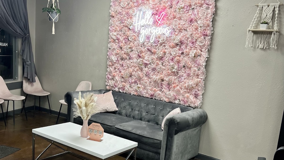 Studio 622 Salon & Spa