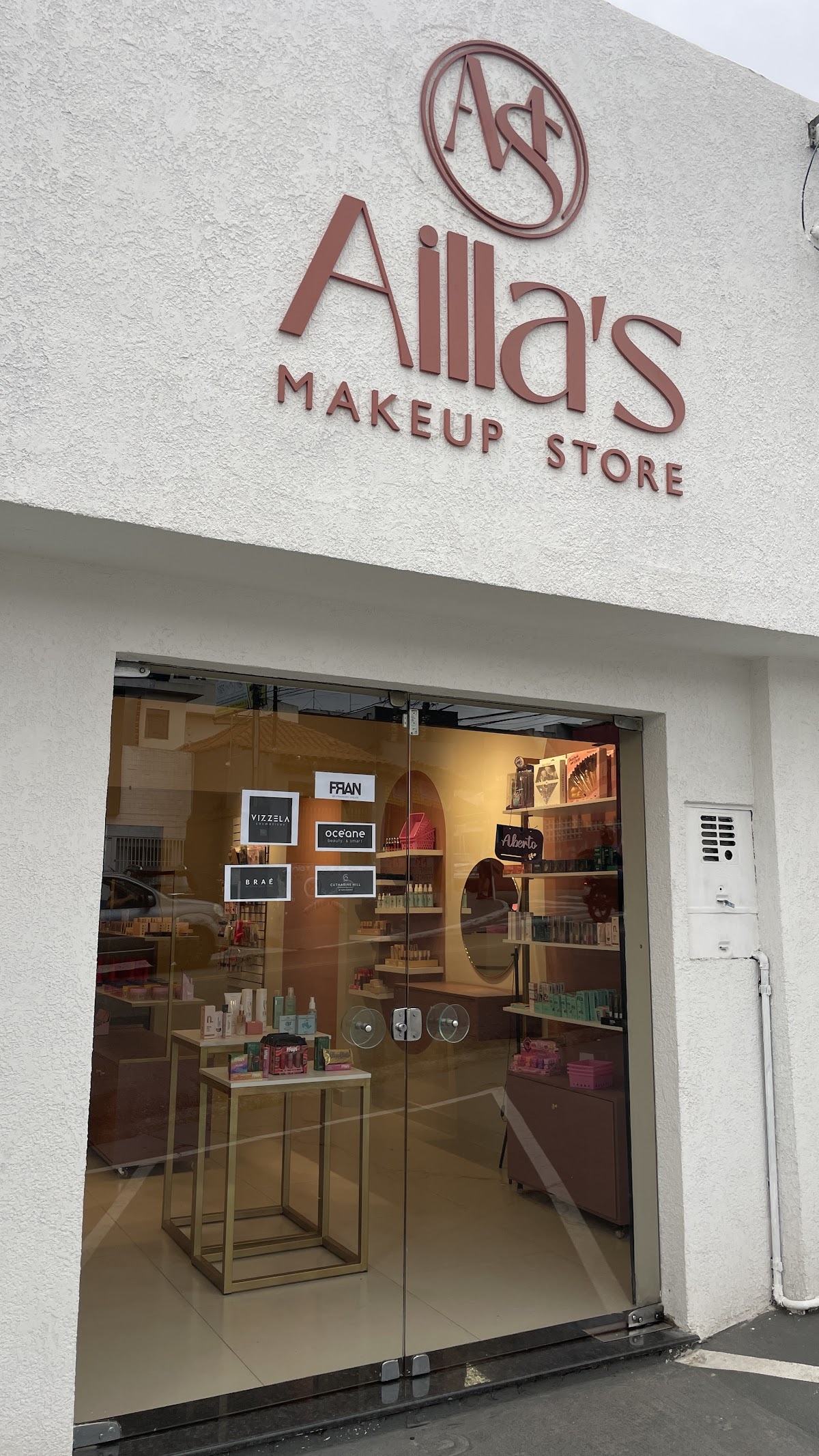 Ailla's Makeup Store