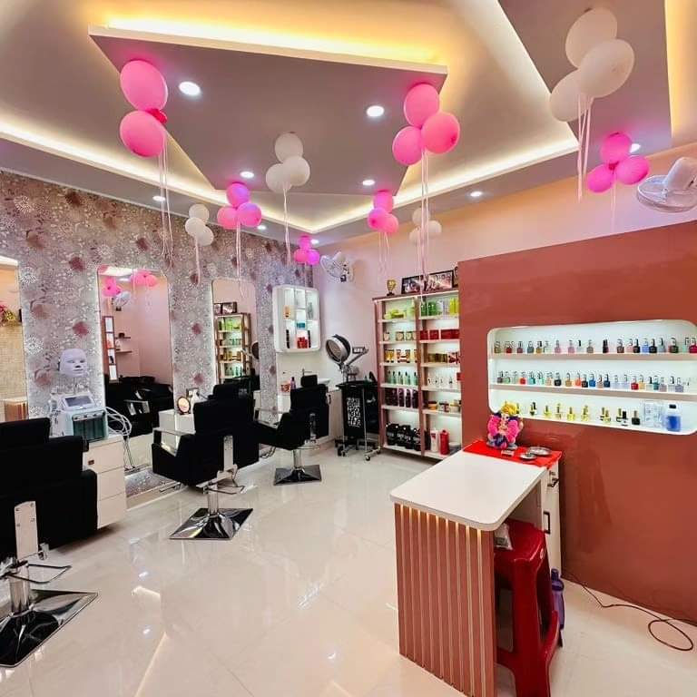 Sumanas Makeover and Beauty Salon