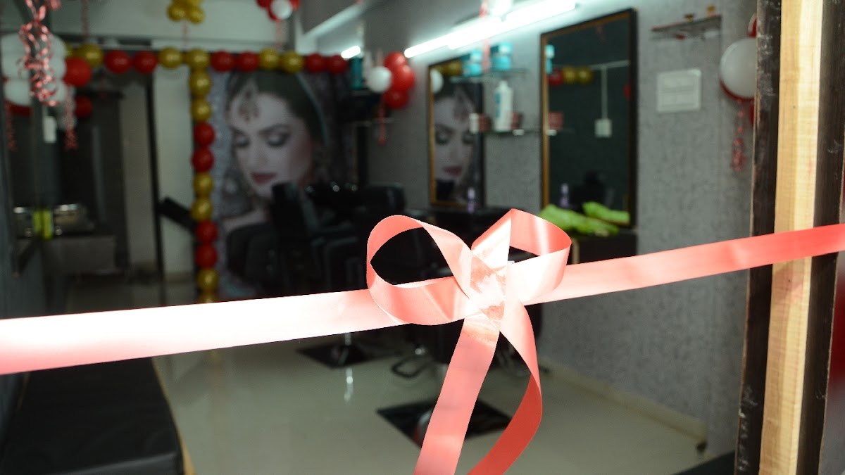 Iconic the Salon