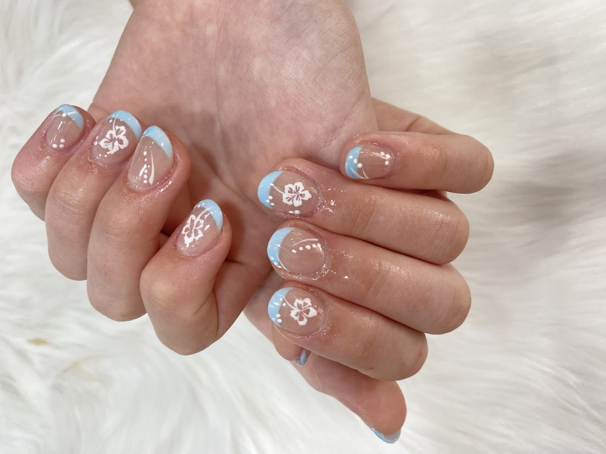 Torquay Nails & Beauty