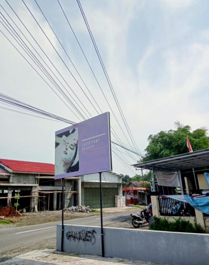 LATIFFANY BEAUTY PANGEBATAN