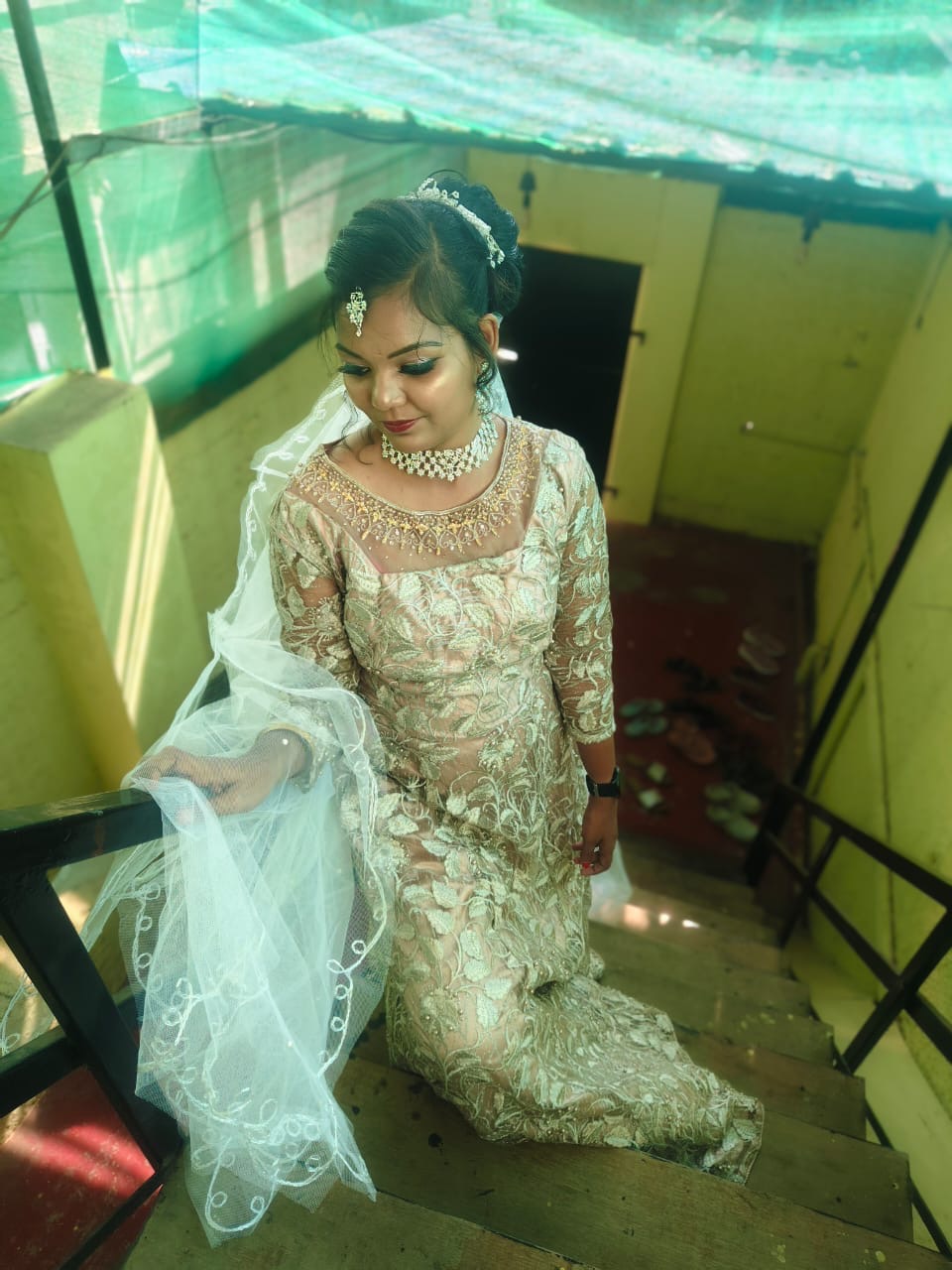 White Pearl Beauty Parlour