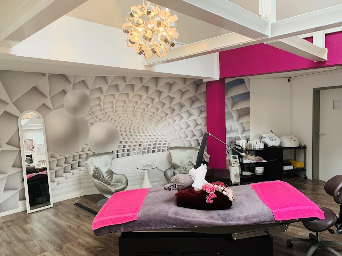 Medical Beauty Cosmetic Institute