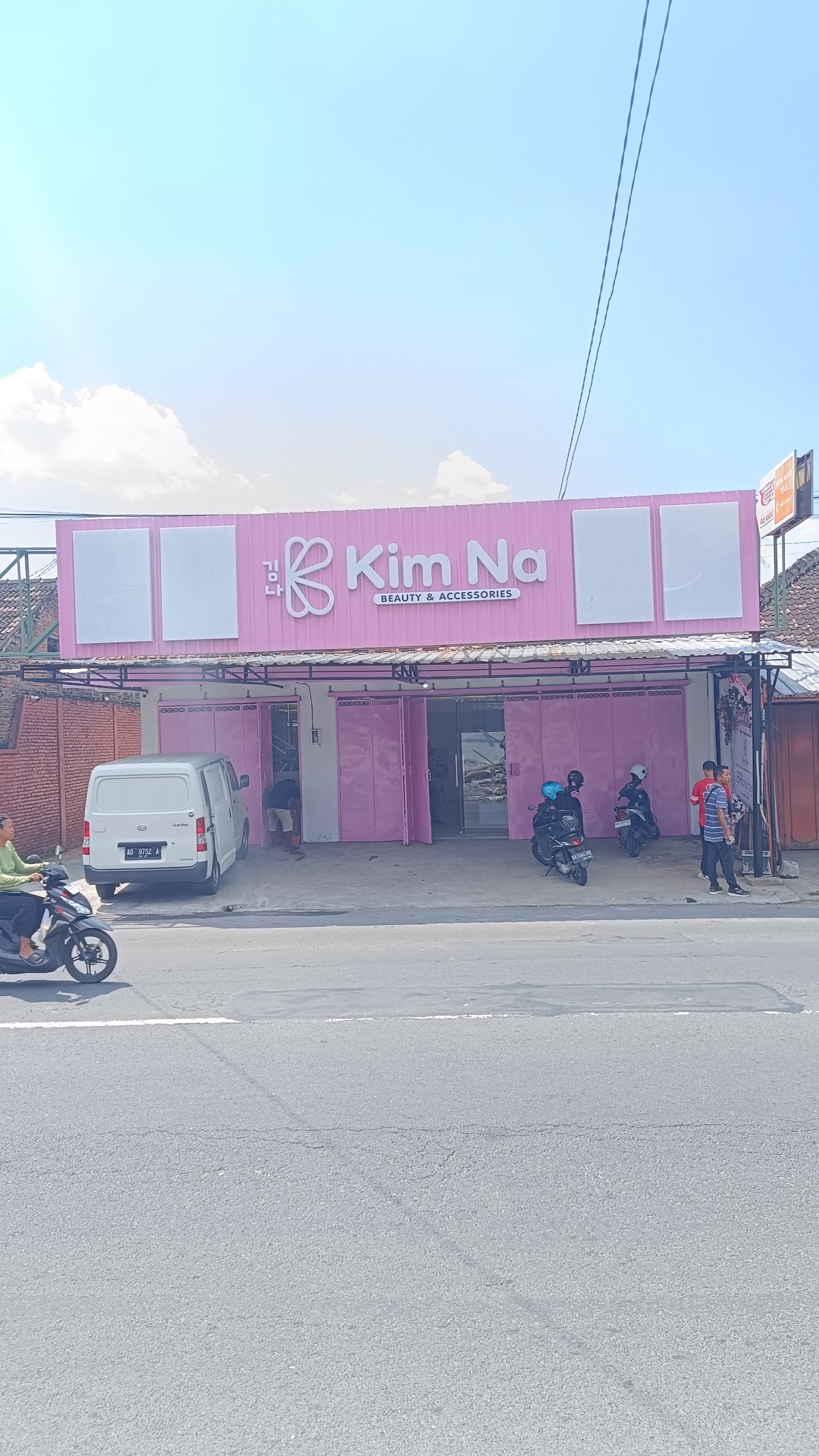 Kimna Beauty and Accessories Kartasura